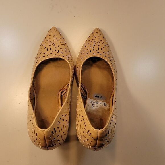 REPORT TRUFFLE POINTED TOE HIGH HEEL WOMEN"S SHOE - Picture 10 of 16